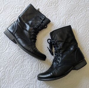Steve Madden Lace Up Troopa Boots